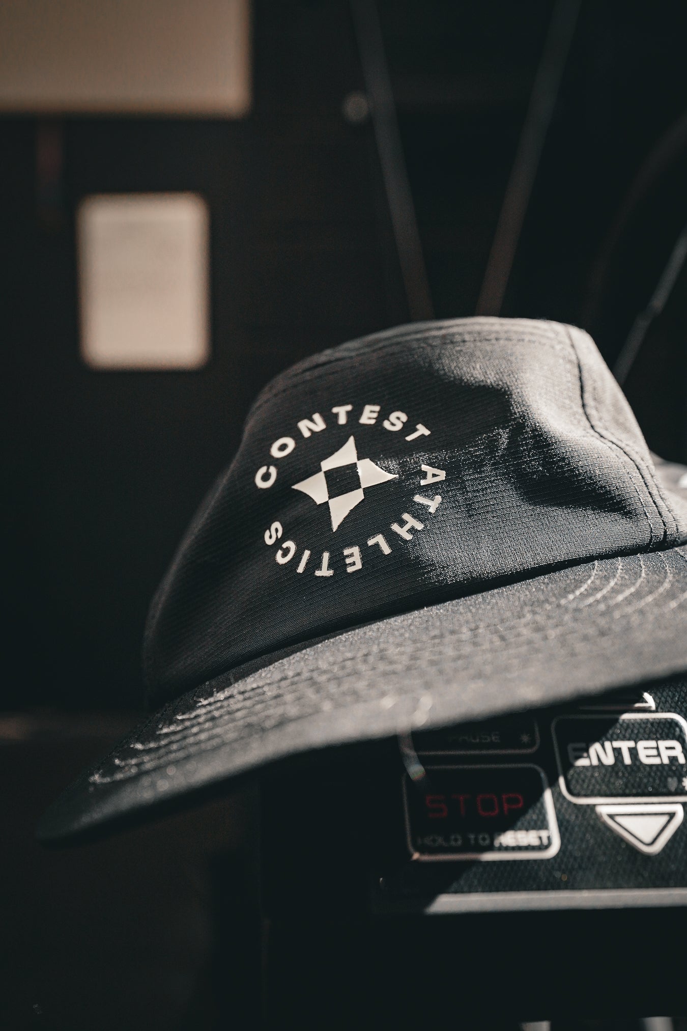 CONTEST SPORTS CAP - BLACK